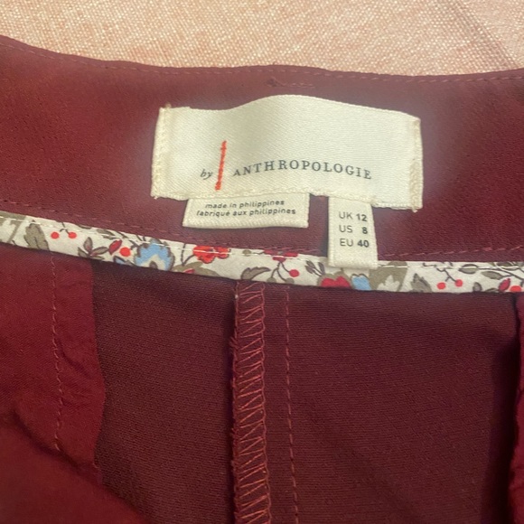 Anthropologie Sasha Button Front Tapered Leg Pants in wine sz 8 - Picture 4 of 11